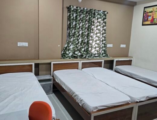 AS Grand PG Men’s Hostel