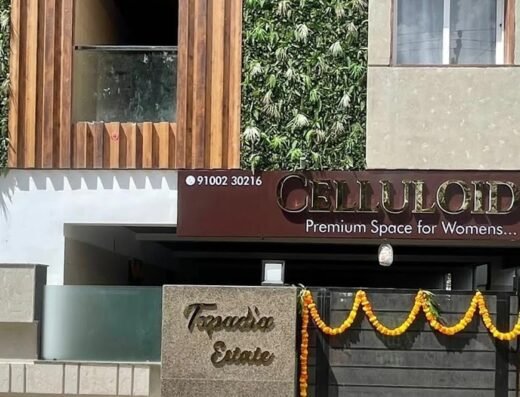Celluloid Premium Spaces for Women