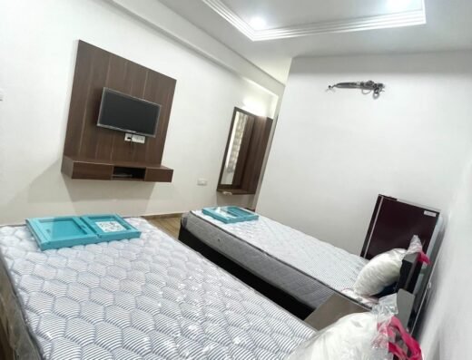 Celluloid Premium Spaces for Women