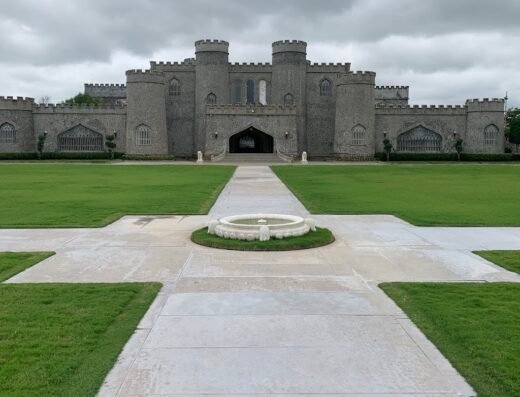 Fort Grand