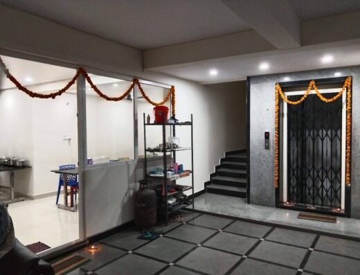 Kalyani Women’s PG Luxury Accommodation