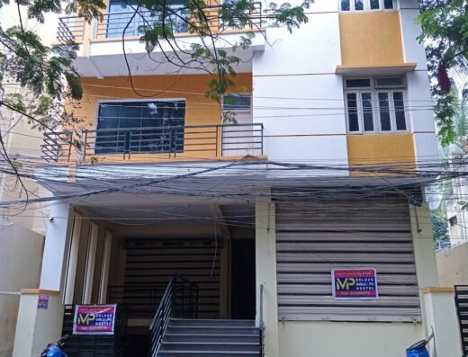 MP DELUXE GIRLS/ PG HOSTEL