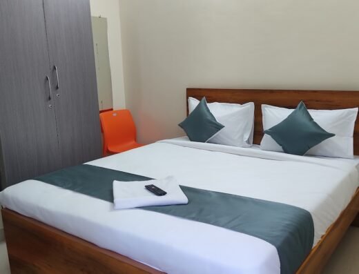 NANDU MENS PG & GUEST HOUSE