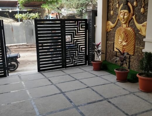 Sree Vigneshwara Executive Girls Hostel