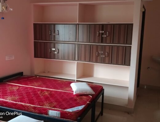 Sree Vigneshwara Executive Girls Hostel