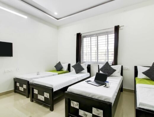 Sugathi HomeTel PG For Women